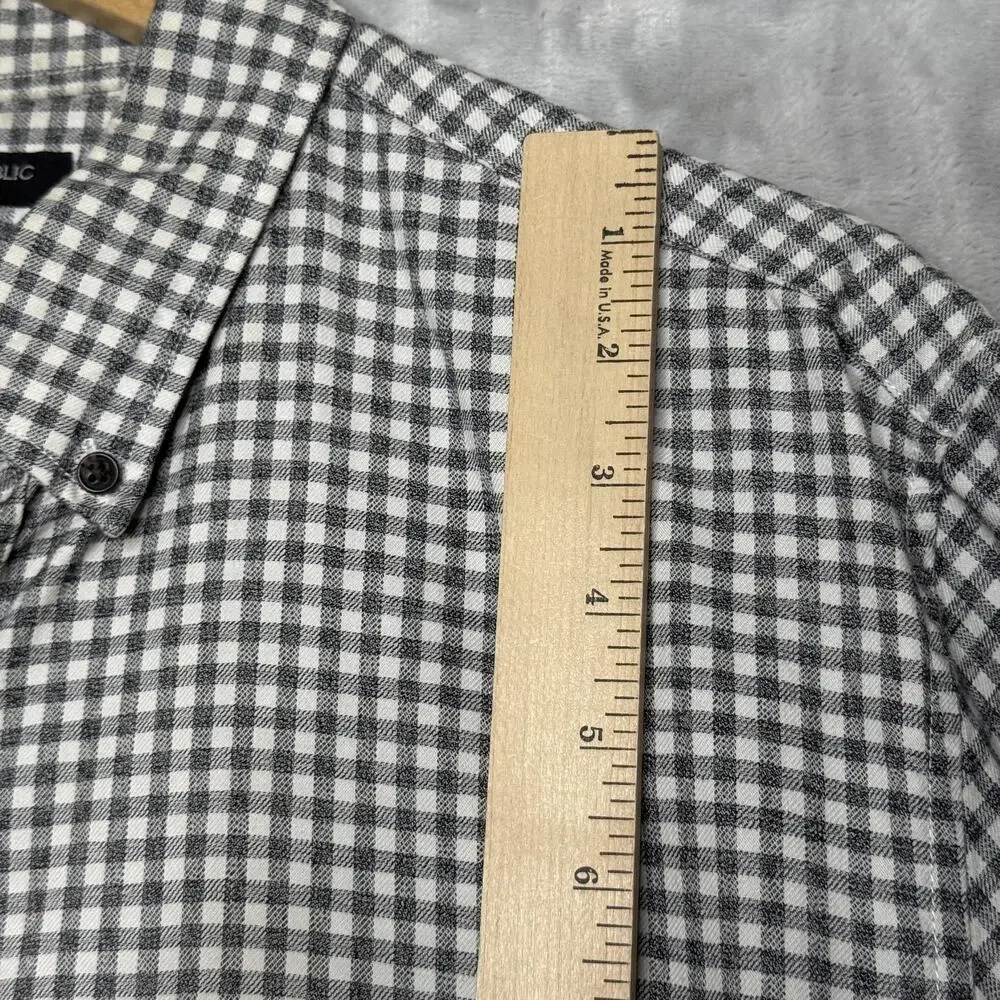 Banana Republic Shirt Mens XL Gray Gingham Luxe Flannel Grant Fit Button Down